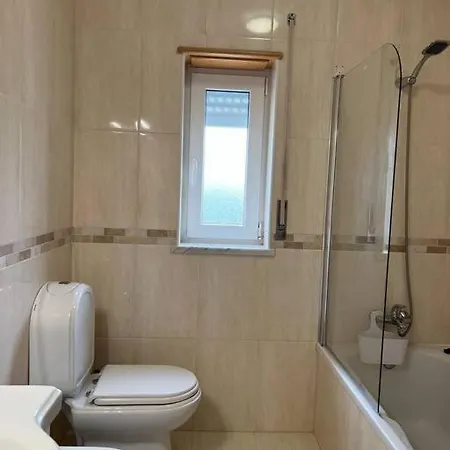 Spacious Close To Beach Tatil Evi