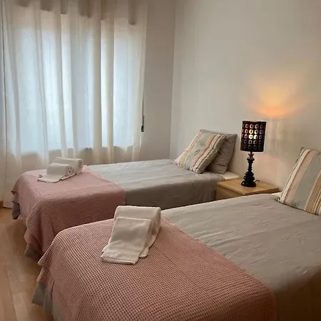 Spacious Close To Beach Tatil Evi